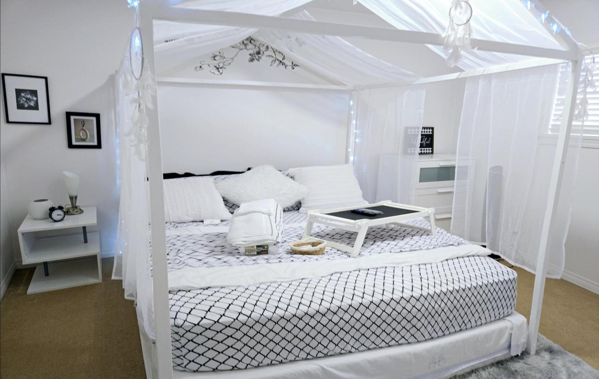 Lovely Cozy Room! With Attached Private Bath In The Heart Of Vancouver! Private Parking & Self Check-In! Zewnętrze zdjęcie
